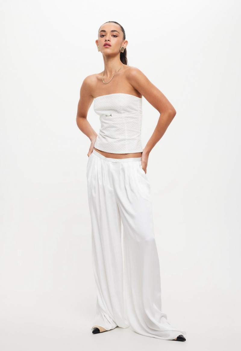 White Lioness Allure Strapless Top | India-UKJBH6108